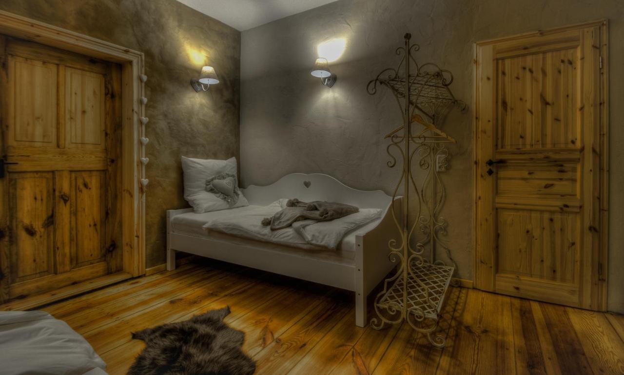 Schmidtalien Schlemmen Und Schlummern Dommitzsch ภายนอก รูปภาพ